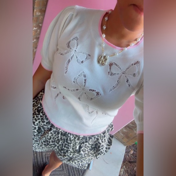 Leopard Denim Ruffle Shorts - Picture 4 of 4